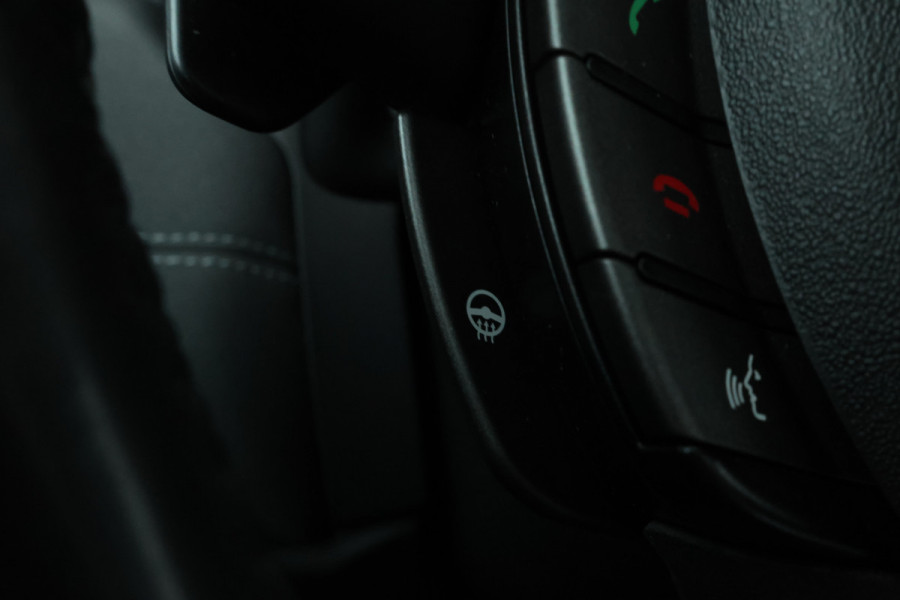 Land Rover Range Rover Evoque 2.0 TD4 HSE Dynamic Trekhaak, Panorama Dak, Automaat