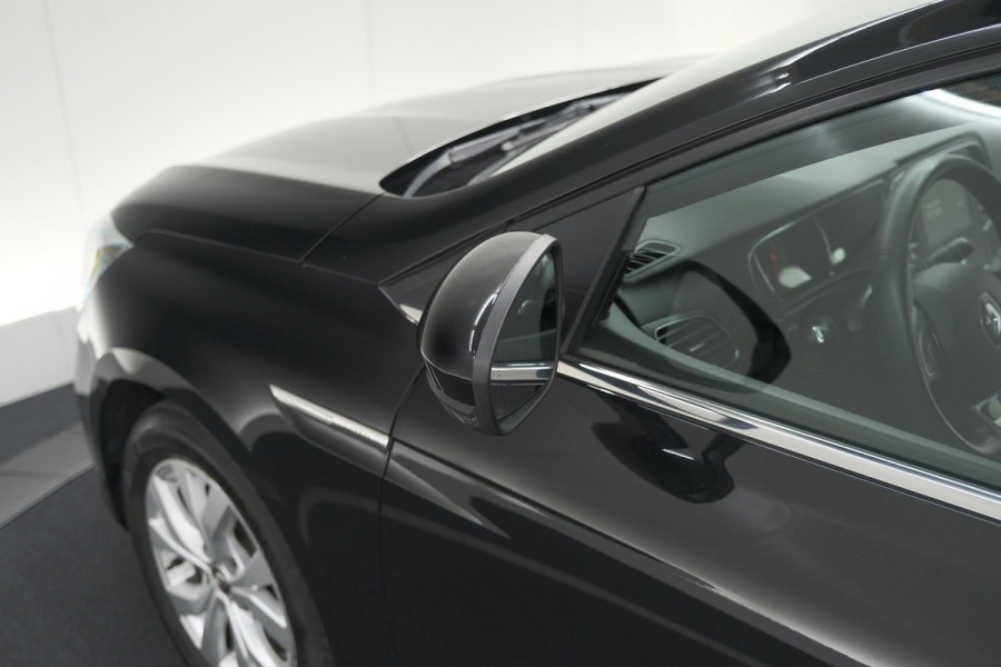 Renault Mégane Estate TCe 110 Limited | Apple Carplay | Parkeersensoren | Cruise Control | Navigatie