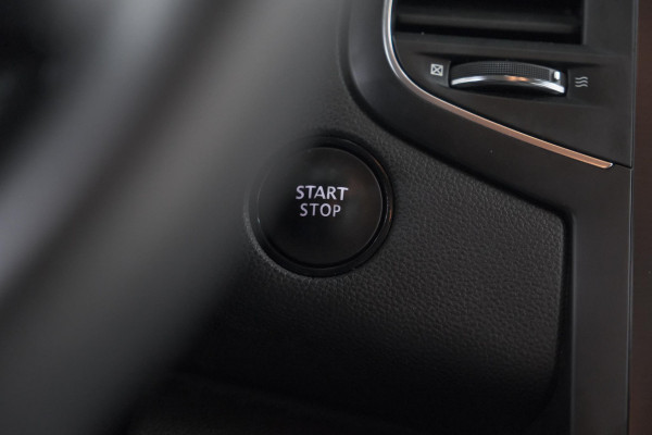 Renault Mégane Estate TCe 110 Limited | Apple Carplay | Parkeersensoren | Cruise Control | Navigatie