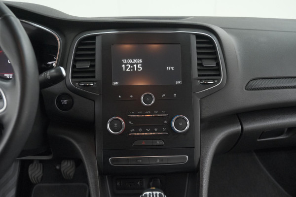 Renault Mégane Estate TCe 110 Limited | Apple Carplay | Parkeersensoren | Cruise Control | Navigatie