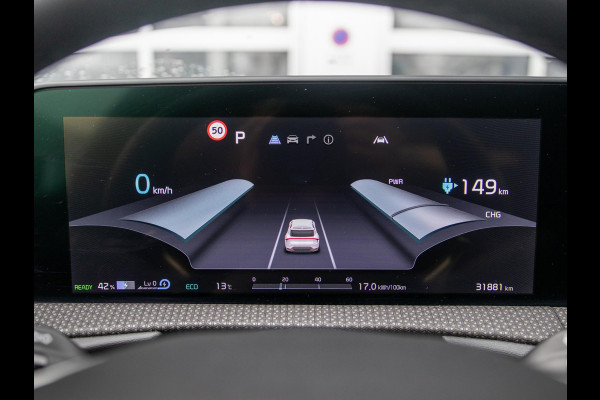 Kia Ev6 Plus 58 kWh | SOH 98,1% | Clima | Adapt. Cruise | Camera | Apple Carplay | Stoel, Stuur & Achterbank Verw. | Warmtepomp | Navi | 19" | Keyless | Elektr. A-klep | BSM