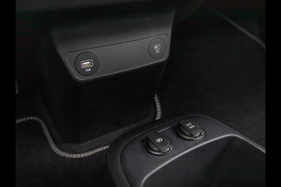 Kia Ev6 Plus 58 kWh | SOH 98,1% | Clima | Adapt. Cruise | Camera | Apple Carplay | Stoel, Stuur & Achterbank Verw. | Warmtepomp | Navi | 19" | Keyless | Elektr. A-klep | BSM