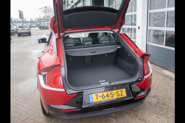 Kia Ev6 Plus 58 kWh | SOH 98,1% | Clima | Adapt. Cruise | Camera | Apple Carplay | Stoel, Stuur & Achterbank Verw. | Warmtepomp | Navi | 19" | Keyless | Elektr. A-klep | BSM