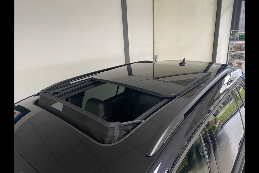 Volkswagen Tiguan 1.4 TSI eHybrid R-Line Business+Black style Panoramadak / Trekhaak /Carplay/