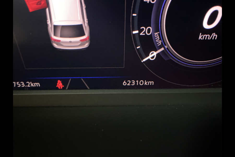 Volkswagen Tiguan 1.4 TSI eHybrid R-Line Business+Black style Panoramadak / Trekhaak /Carplay/