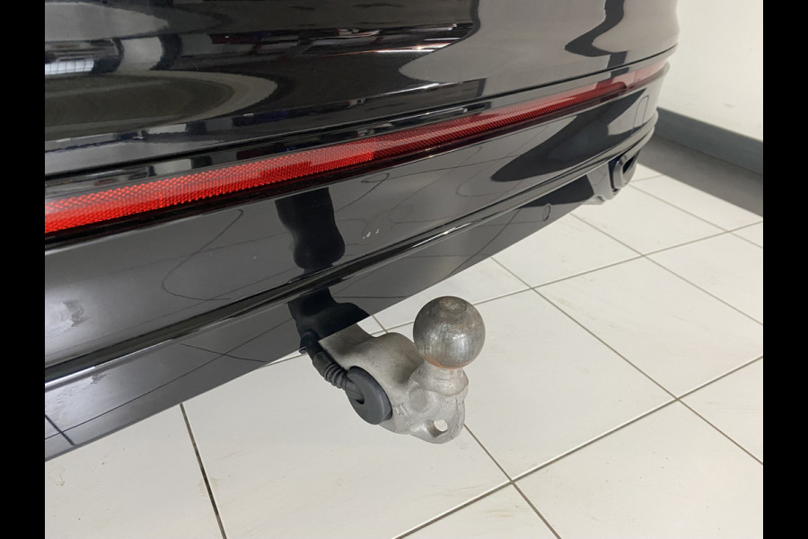 Volkswagen Tiguan 1.4 TSI eHybrid R-Line Business+Black style Panoramadak / Trekhaak /Carplay/