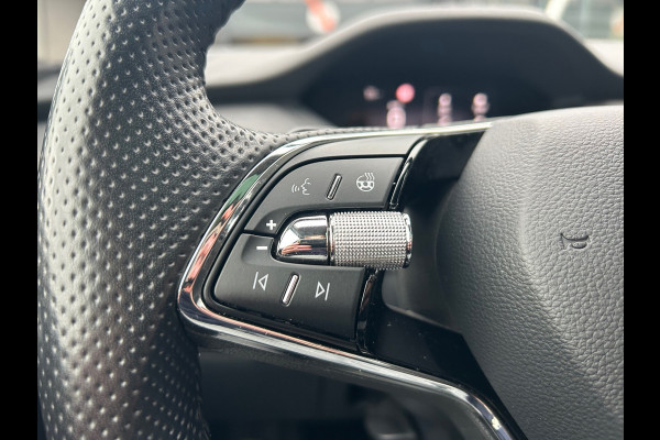 Škoda ENYAQ iV 60 92% SOH LEER PANORAMA TREKHAAK RIJKLAARPRIJS!