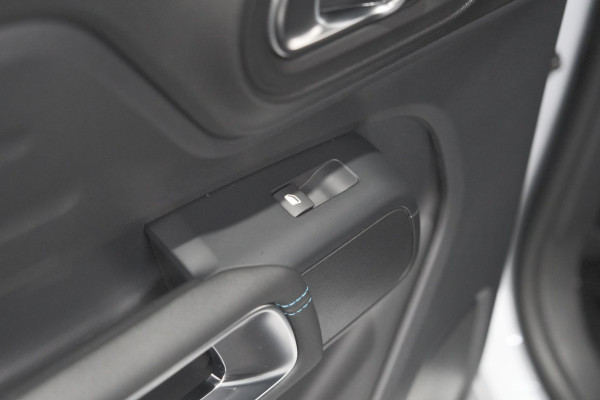 Citroën C5 Aircross 1.2 Hybrid 145pk Max | Camera | Adaptieve Cruise Control | Dodehoekdetectie