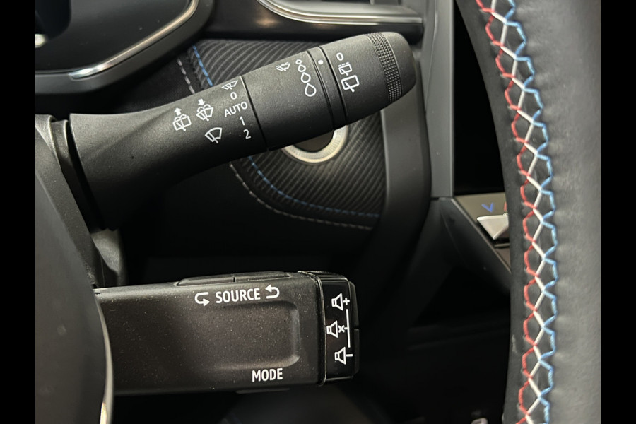 Renault Captur 1.6 E-Tech full hybrid 145 Esprit Alpine | Groot Navi | 19" | Stuur verwarming | Led | Carplay | 100% Renault Dealer Onderhouden!