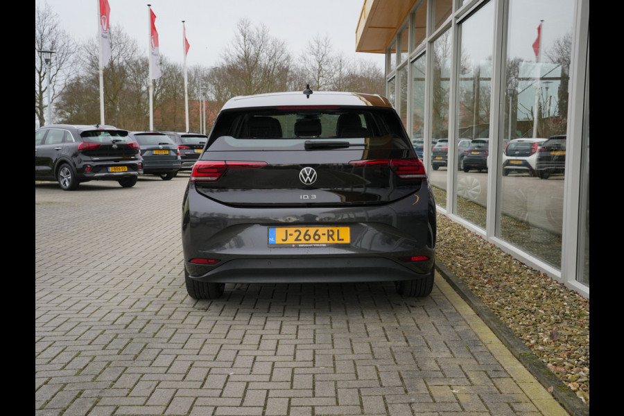 Volkswagen ID.3 First 58 kWh | Apple Carplay/Android Auto | Cruise control adaptief met stop&go |