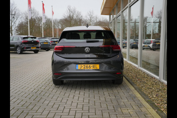 Volkswagen ID.3 First 58 kWh | Apple Carplay/Android Auto | Cruise control adaptief met stop&go |