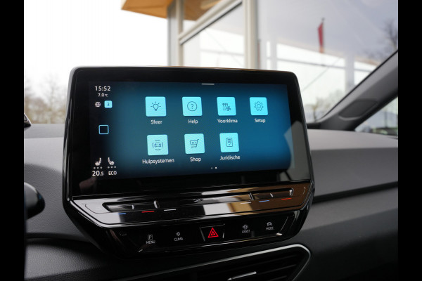 Volkswagen ID.3 First 58 kWh | Apple Carplay/Android Auto | Cruise control adaptief met stop&go |