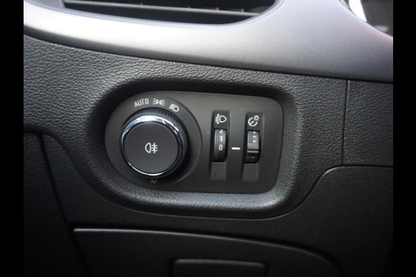 Opel Astra Sports Tourer 1.4 Edition All Seasonbanden