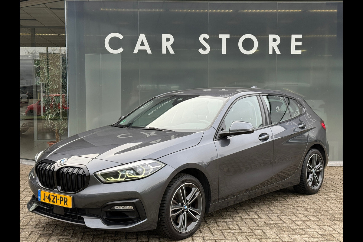 BMW 1-serie 118i AUT Executive SPORT Sportstoelen|LED|Dealer Onderhouden
