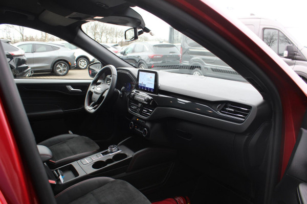 Ford Kuga 2.5 PHEV ST-Line X | Winterpack | Adaptive Cruise Control | BLIS | Climate Control | Camera | Navigatie |