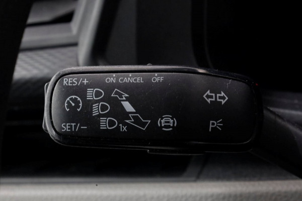 Volkswagen Transporter T6.1 2.0 TDI 110pk Lang Airco/CarPlay 01-2021