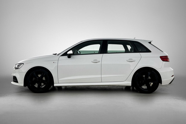 Audi A3 Sportback 1.5 TFSI CoD Sport S Line Edition(NL-auto, Goed onderH, NAvi, StoelV, Leder, Parkeersensoren V+A, Keyless, Etc)