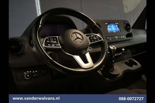 Mercedes-Benz Sprinter 316 CDI 164pk L3H2 Euro6 Airco | Camera | Apple Carplay | Cruisecontrol | Chauffeursstoel Android Auto, Stoelverwarming, Bijrijdersbank, 3500kg trekvermogen