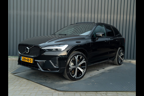 Volvo XC60 2.0 T6 Plug-in hybrid AWD Plus Dark | 360 Camera | Harman/Kardon | Trekhaak | Panodak | Dodehoek sensoren | Prijs Rijklaar!!