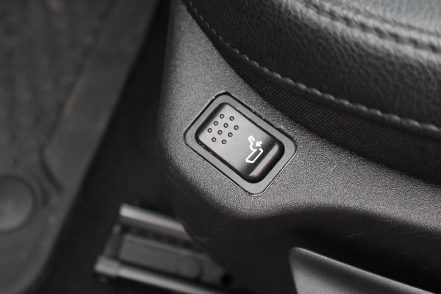 Jeep Compass 4xe 240 Plug-in Hybrid Electric Trailhawk Leder/Stof, Camera, ACC, Apple Carplay, Virtual Cockpit, PDC, 17''