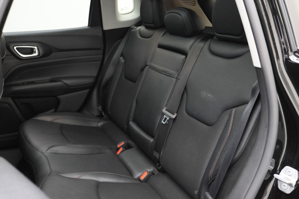 Jeep Compass 4xe 240 Plug-in Hybrid Electric Trailhawk Leder/Stof, Camera, ACC, Apple Carplay, Virtual Cockpit, PDC, 17''