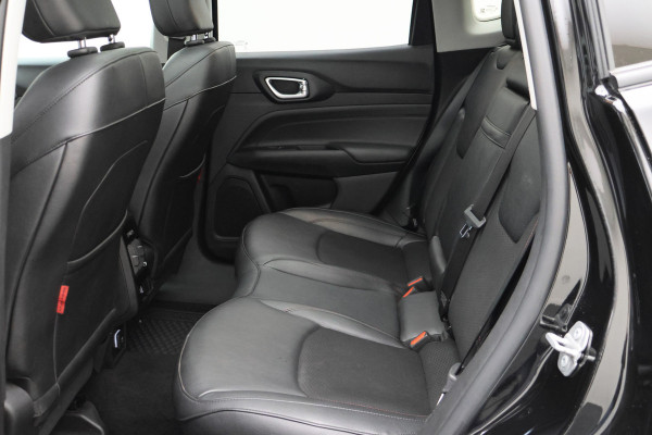 Jeep Compass 4xe 240 Plug-in Hybrid Electric Trailhawk Leder/Stof, Camera, ACC, Apple Carplay, Virtual Cockpit, PDC, 17''