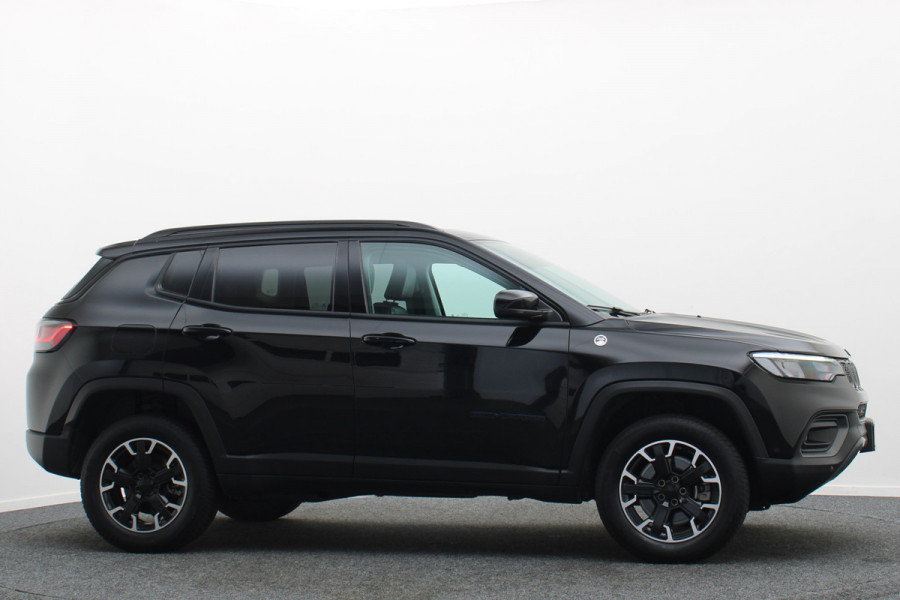 Jeep Compass 4xe 240 Plug-in Hybrid Electric Trailhawk Leder/Stof, Camera, ACC, Apple Carplay, Virtual Cockpit, PDC, 17''
