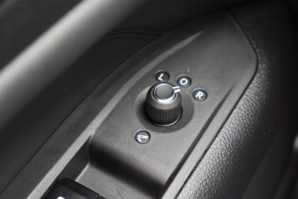 Jeep Compass 4xe 240 Plug-in Hybrid Electric Trailhawk Leder/Stof, Camera, ACC, Apple Carplay, Virtual Cockpit, PDC, 17''