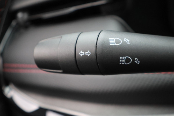 Jeep Compass 4xe 240 Plug-in Hybrid Electric Trailhawk Leder/Stof, Camera, ACC, Apple Carplay, Virtual Cockpit, PDC, 17''