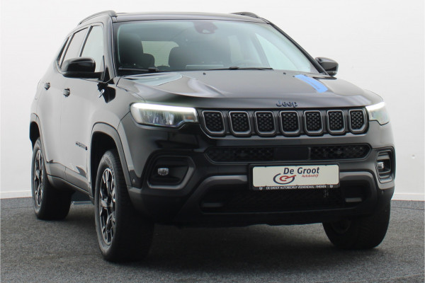 Jeep Compass 4xe 240 Plug-in Hybrid Electric Trailhawk Leder/Stof, Camera, ACC, Apple Carplay, Virtual Cockpit, PDC, 17''