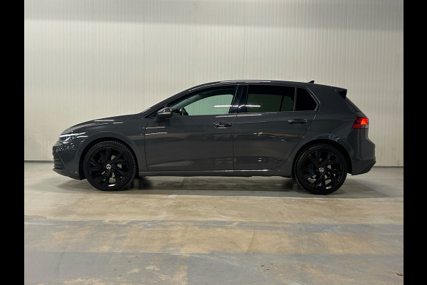 Volkswagen Golf 1.5 TSI Business | CAMERA | LED | CARPLAY | ACC | IQ DRIVE