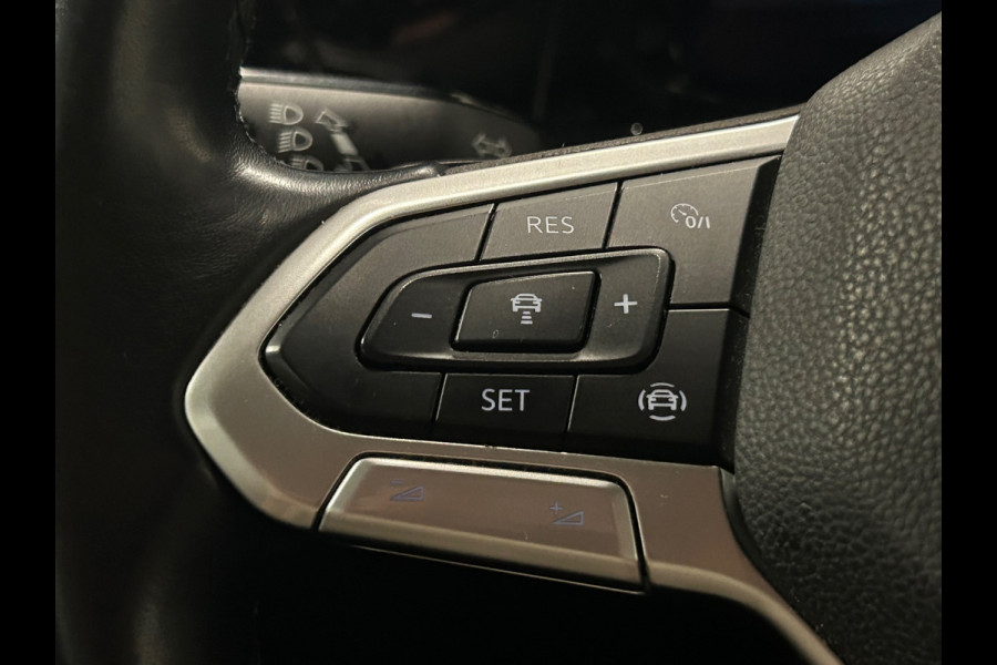 Volkswagen Golf 1.5 TSI Business | CAMERA | LED | CARPLAY | ACC | IQ DRIVE