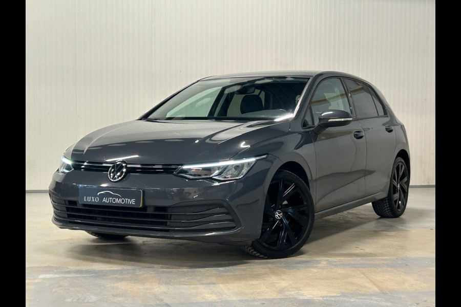 Volkswagen Golf 1.5 TSI Business | CAMERA | LED | CARPLAY | ACC | IQ DRIVE