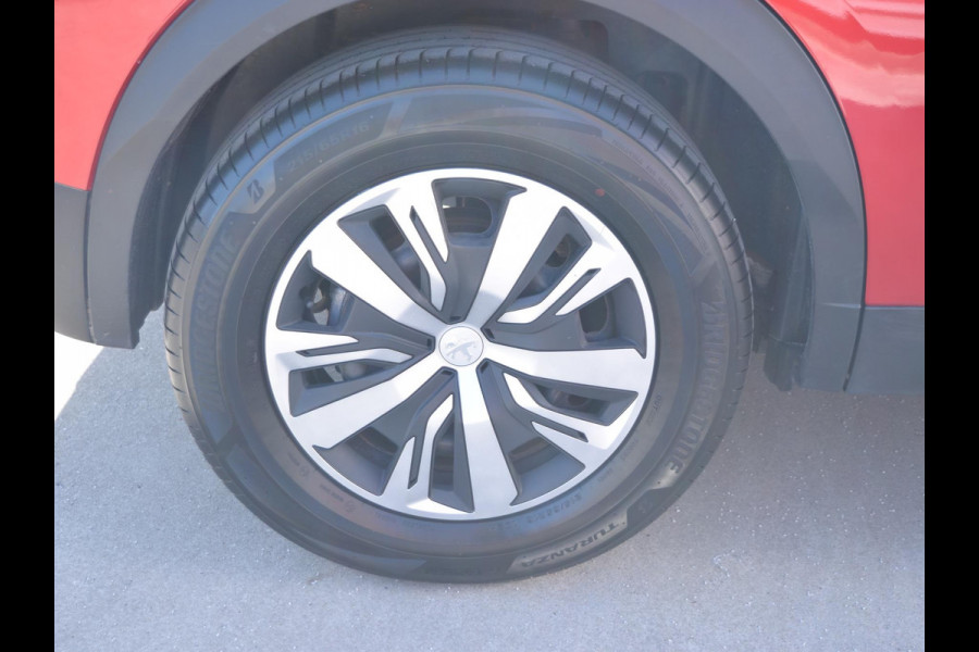 Peugeot e-2008 EV Active 50 kWh SOH 92% | NAVI & CARPLAY | CAMERA MET SENSOREN | E.C.C. |