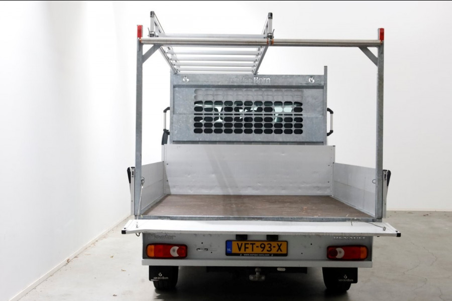Renault Master T35 2.3 dCi 135pk L2 D.C. Open Laadbak Airco/Navi 05-2020