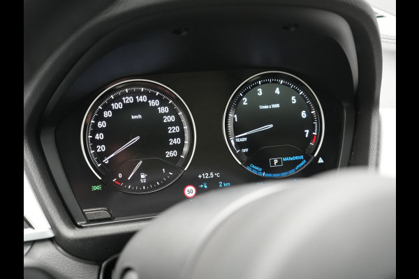 BMW X1 xDrive25e X Line PHEV 221pk Dealer O.H. | Panodak | Head Up | Camera | Sfeerverlichting | Sportstoelen & Stuur Verwarmd | Apple Carplay | Keyless | Navigatie | Cruise Control | DAB | Plug In Hybrid |