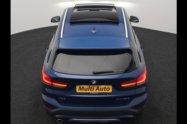 BMW X1 xDrive25e X Line PHEV 221pk Dealer O.H. | Panodak | Head Up | Camera | Sfeerverlichting | Sportstoelen & Stuur Verwarmd | Apple Carplay | Keyless | Navigatie | Cruise Control | DAB | Plug In Hybrid |