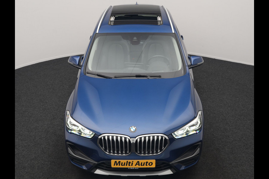 BMW X1 xDrive25e X Line PHEV 221pk Dealer O.H. | Panodak | Head Up | Camera | Sfeerverlichting | Sportstoelen & Stuur Verwarmd | Apple Carplay | Keyless | Navigatie | Cruise Control | DAB | Plug In Hybrid |