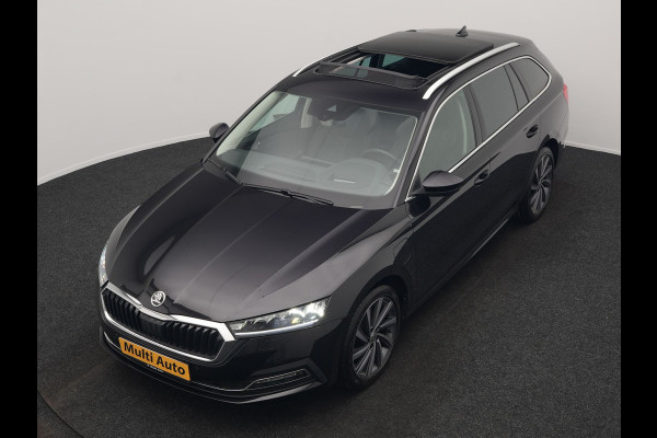 Škoda Octavia Combi 1.4 TSI iV Business Edition Plus PHEV 204pk Dealer O.H. | Trekhaak Afn. | Panodak | Head Up | Adaptive Cruise | Sfeerverlichting | Sportstoelen Memory & Verwarmd | Keyless | Blis | Crystal LED | Navigatie | DAB | Plug In Hybrid |