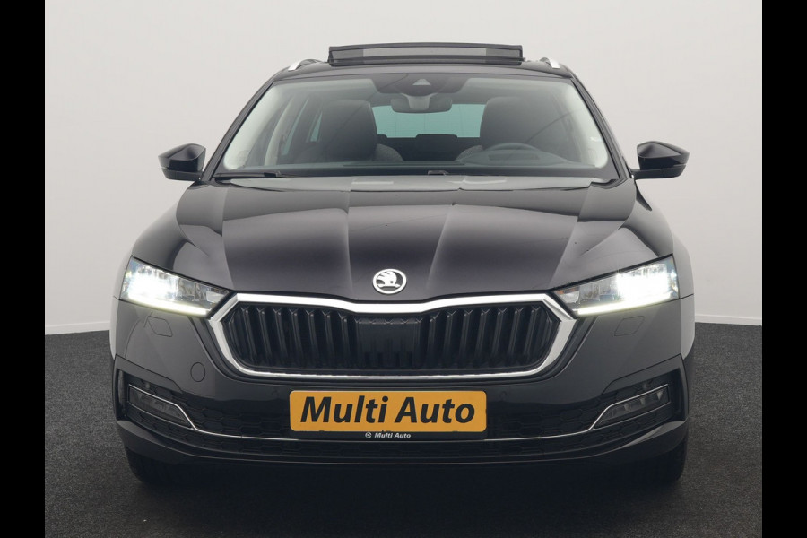 Škoda Octavia Combi 1.4 TSI iV Business Edition Plus PHEV 204pk Dealer O.H. | Trekhaak Afn. | Panodak | Head Up | Adaptive Cruise | Sfeerverlichting | Sportstoelen Memory & Verwarmd | Keyless | Blis | Crystal LED | Navigatie | DAB | Plug In Hybrid |