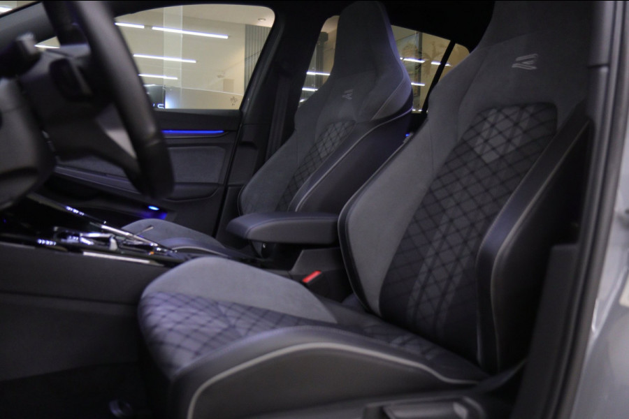 Volkswagen Golf 1.5 eTSI R-Line Business PANO/CAM/CARPLAY/IQ/ACC/DCC/VOL