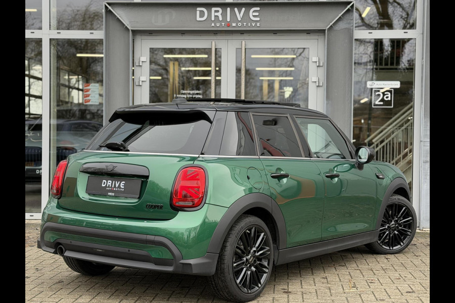 MINI Mini 1.5 Cooper Camden Edition |Pano|Leer|British racing green - Black exterior