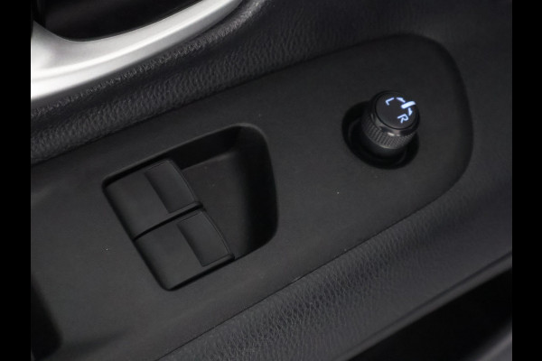 Toyota Aygo X 1.0 VVT-i MT Play Sport | 1e eigenaar | Apple Carplay & AndroidAUTO | Privacy Glass | Camera |