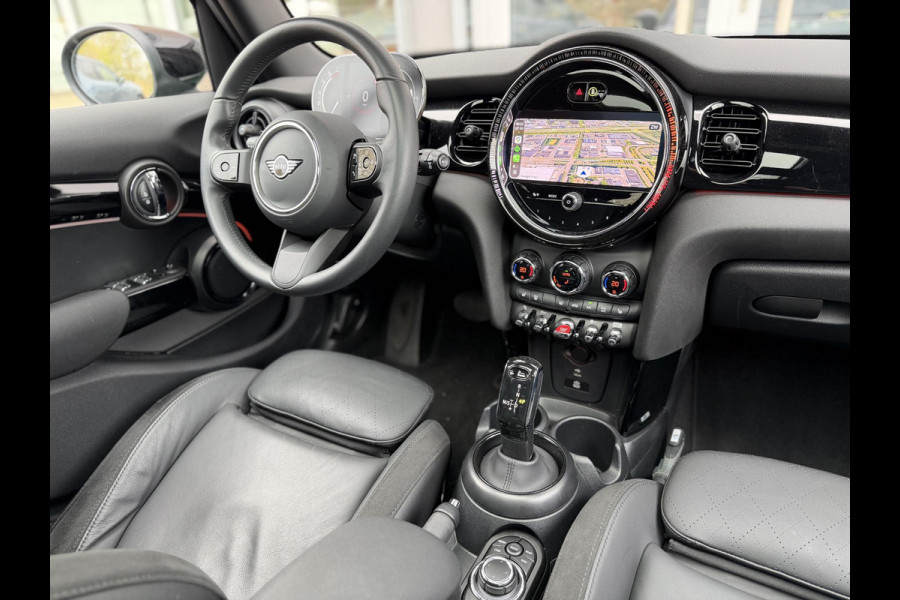 MINI Mini 1.5 Cooper Camden Edition |Pano|Leer|British racing green - Black exterior