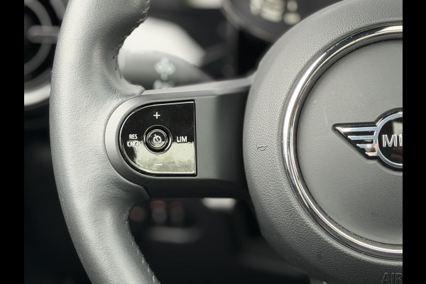 MINI Mini 1.5 Cooper Camden Edition |Pano|Leer|British racing green - Black exterior