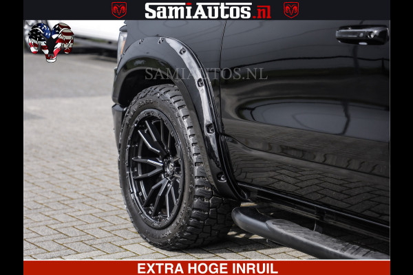 Dodge Ram 1500 HULK | 5.7 V8 | STRIPING | LUCHT VERING | LARAMIE SPORT BLACK ON BLACK | MEGA DIK | CREW CAB DUBBELE CABINE | 5 PERSOONS | DC | DIKKE WILEN | WIDE BODY |