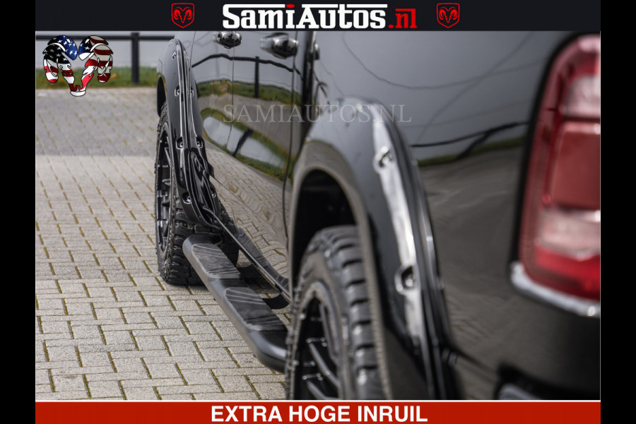 Dodge Ram 1500 HULK | 5.7 V8 | STRIPING | LUCHT VERING | LARAMIE SPORT BLACK ON BLACK | MEGA DIK | CREW CAB DUBBELE CABINE | 5 PERSOONS | DC | DIKKE WILEN | WIDE BODY |