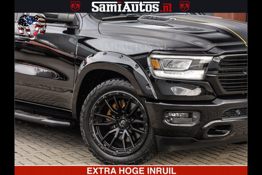 Dodge Ram 1500 HULK | 5.7 V8 | STRIPING | LUCHT VERING | LARAMIE SPORT BLACK ON BLACK | MEGA DIK | CREW CAB DUBBELE CABINE | 5 PERSOONS | DC | DIKKE WILEN | WIDE BODY |