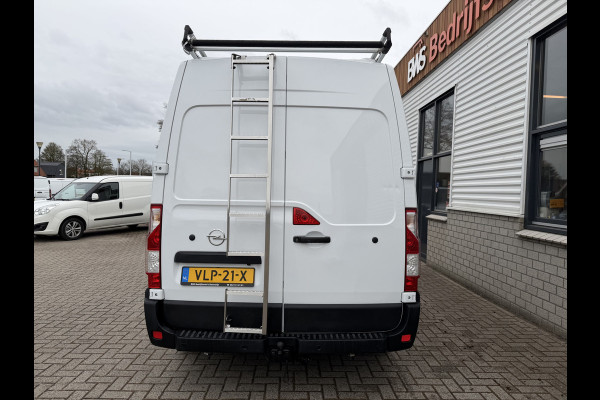 Opel Movano 2.3 Turbo 150pk L2H2 / vaste prijs rijklaar € 17.950 ex btw / lease vanaf € 302 / euro 6 / bpm vrij / airco / cruise / camera / imperial + trap / trekhaak 2500 kg !