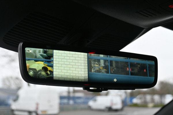 Mercedes-Benz V-Klasse 300d AMG L2 DC AMG pakket, Easy pakket, Winter pakket, Etc.